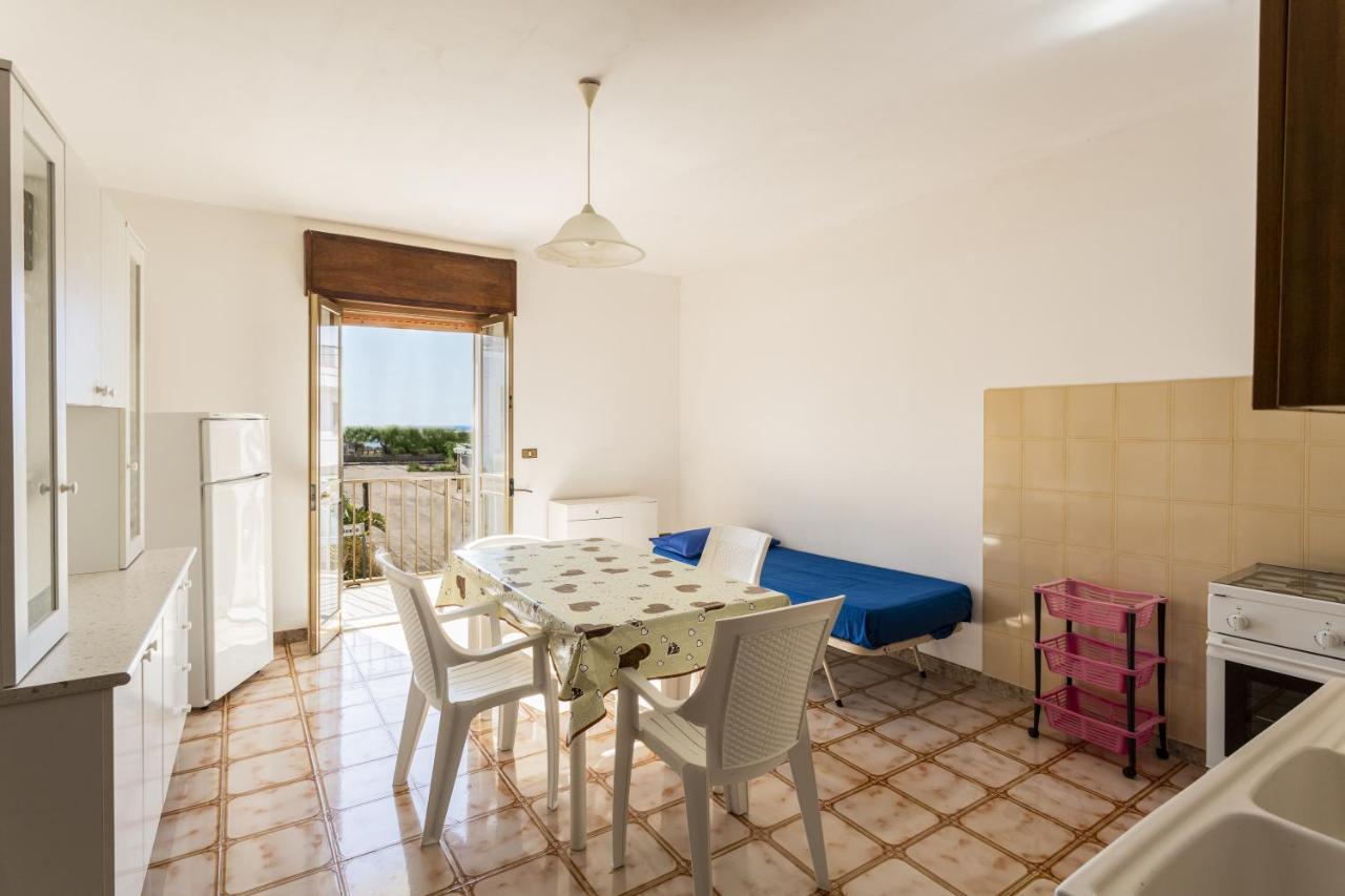 Apartment Fronte E Vista Mare Climatizzato *